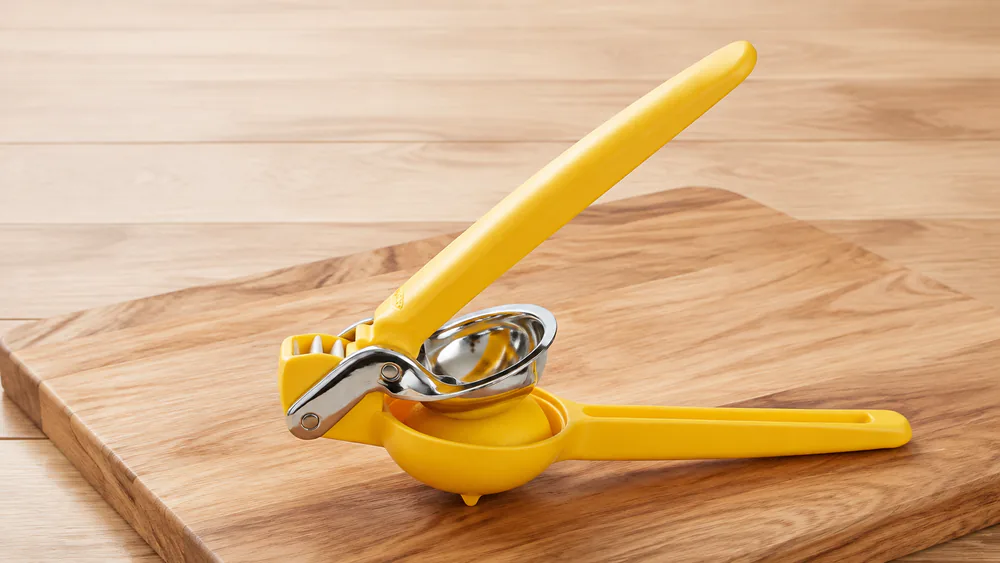 Chef'n FreshForce Citrus Juicer