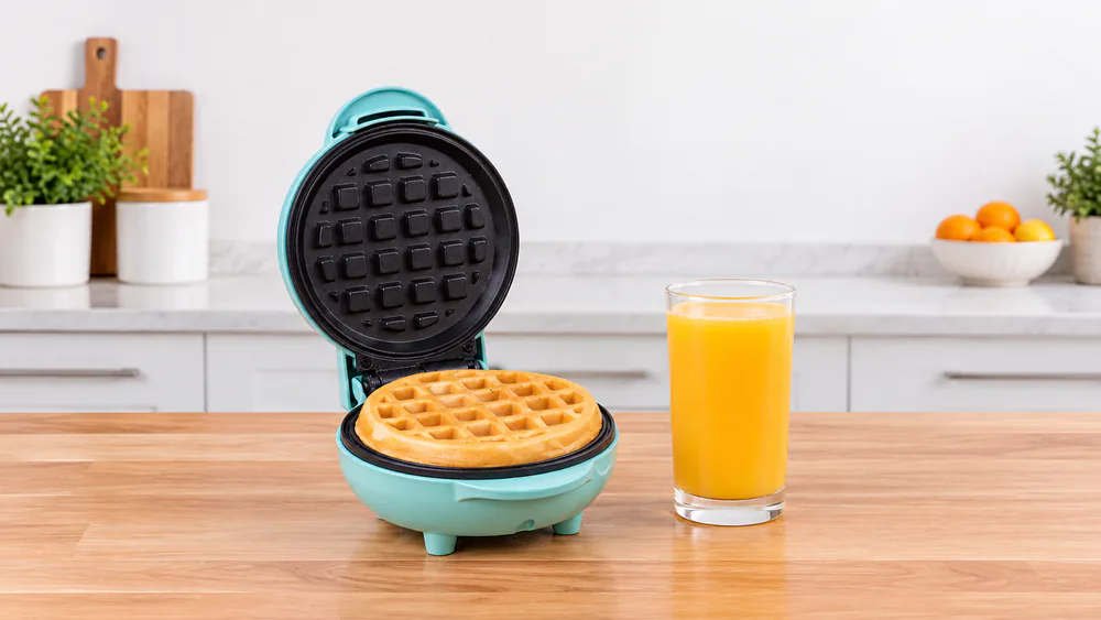 Nostalgia MyMini Personal Waffle Maker