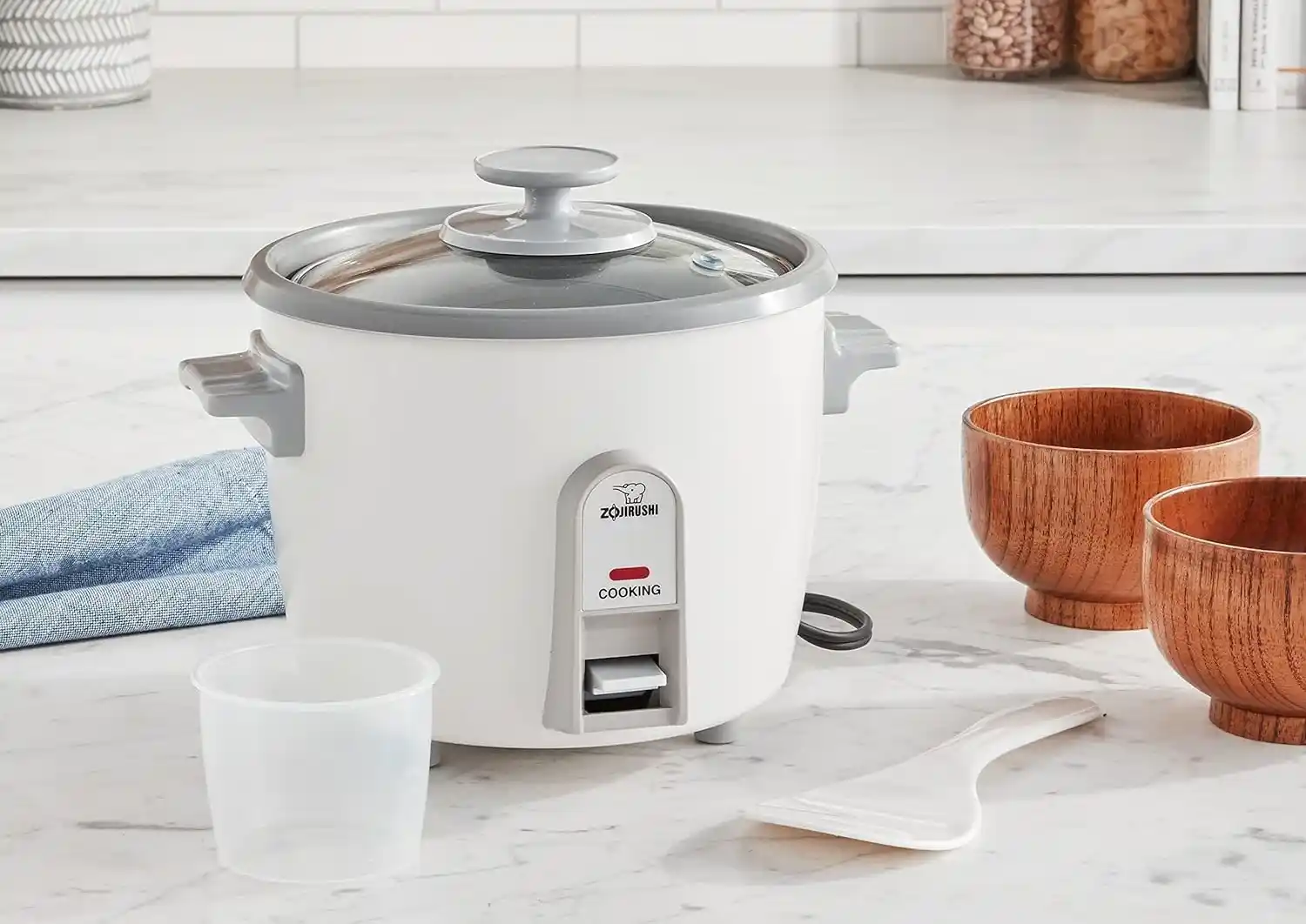 Zojirushi Nhs-06 3-Cup Rice Cooker