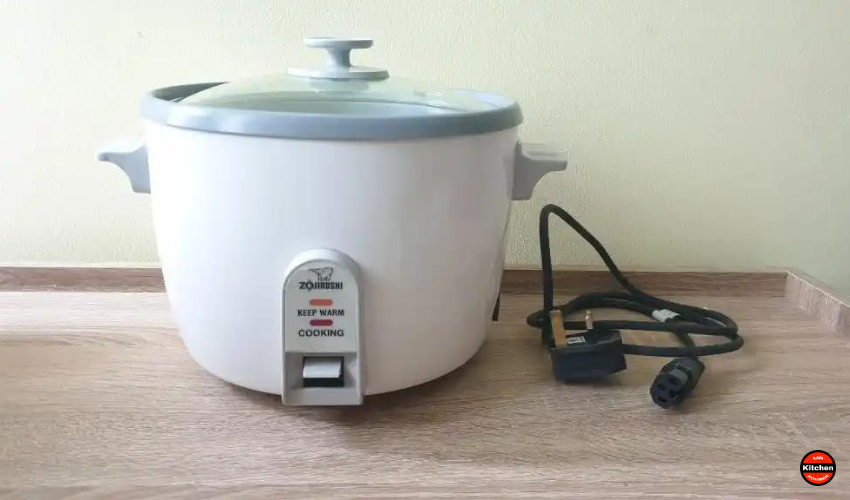 Zojirushi Nhs-06 3-Cup Rice Cooker